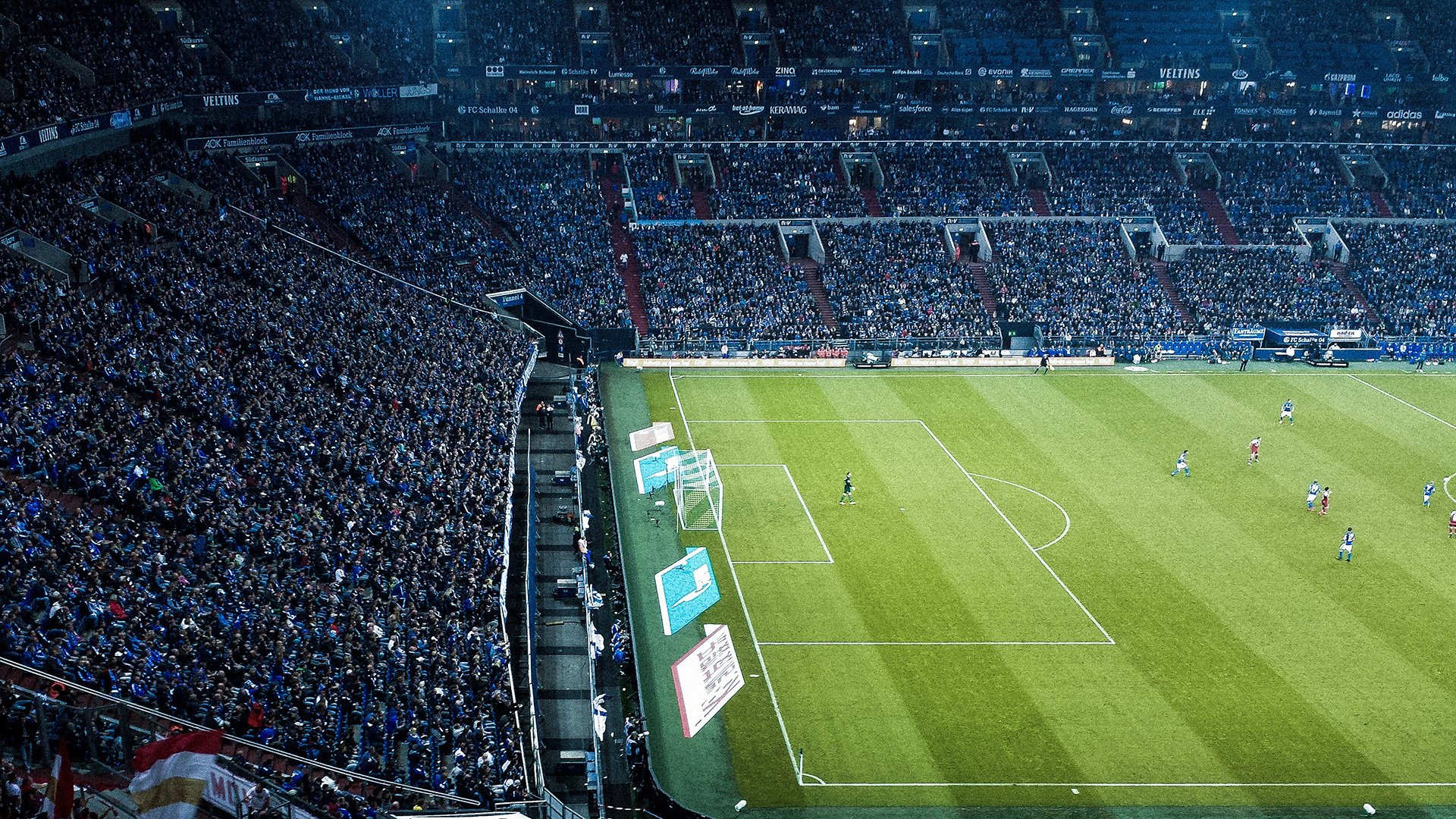 开云下载网址-史上最绚丽“冠军庆典”，荣耀时刻永难忘怀，冠军庆祝动作